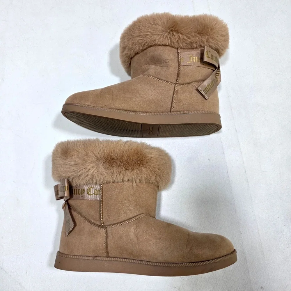 Juicy Couture King Boots Womens 9.5 Tan Faux Fur Bow Back Winter Ankle Booties